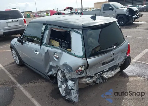 2005 Mini Cooper S z USA, uszkodzony, nr VIN WMWRE33575TL10408